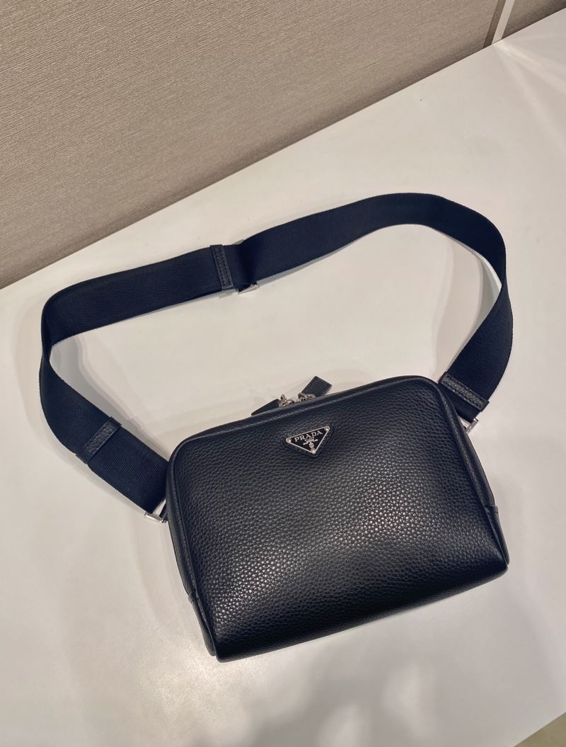 Pra*a waist chest packs